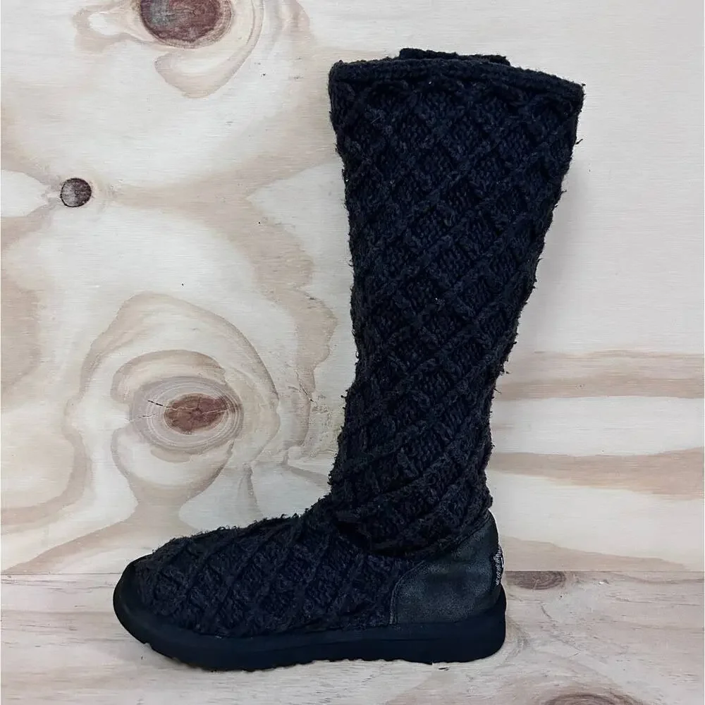 UGG Australia - Lattice Cardy - Boots - Black - Women's - 6 - S/N 3066